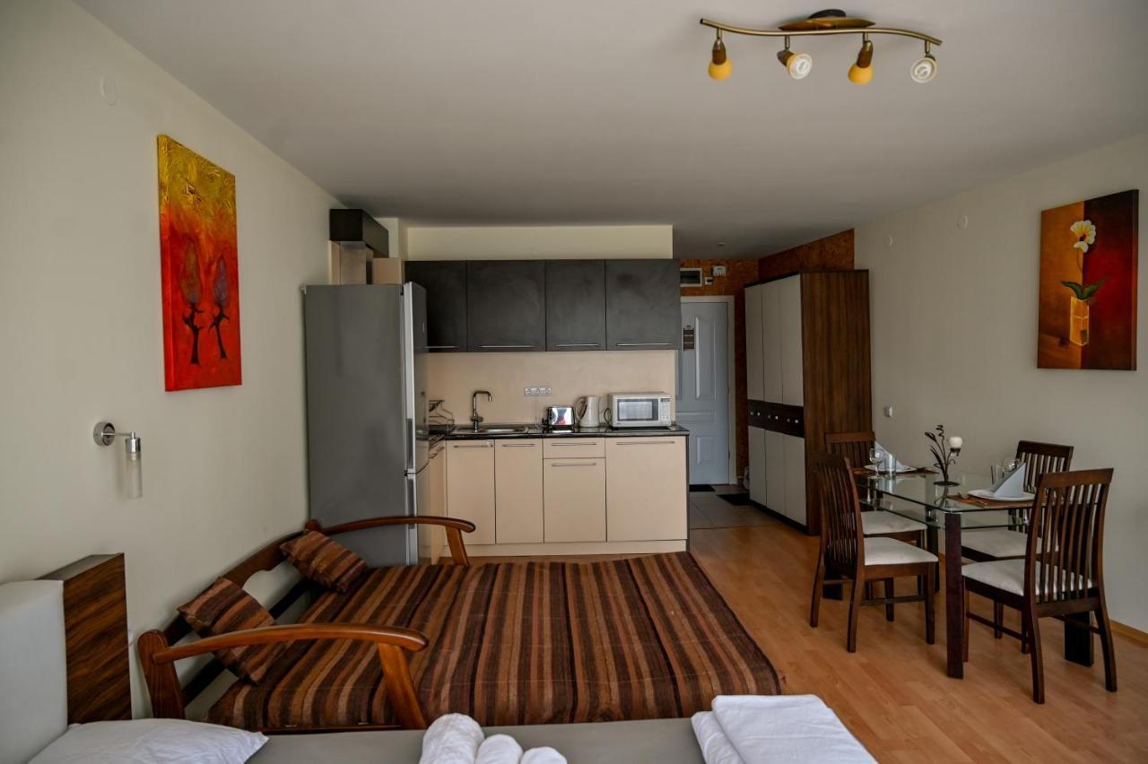 Panorama Fort Beach, Фамилно Студио Deluxe Sveti Vlas Eksteriør billede