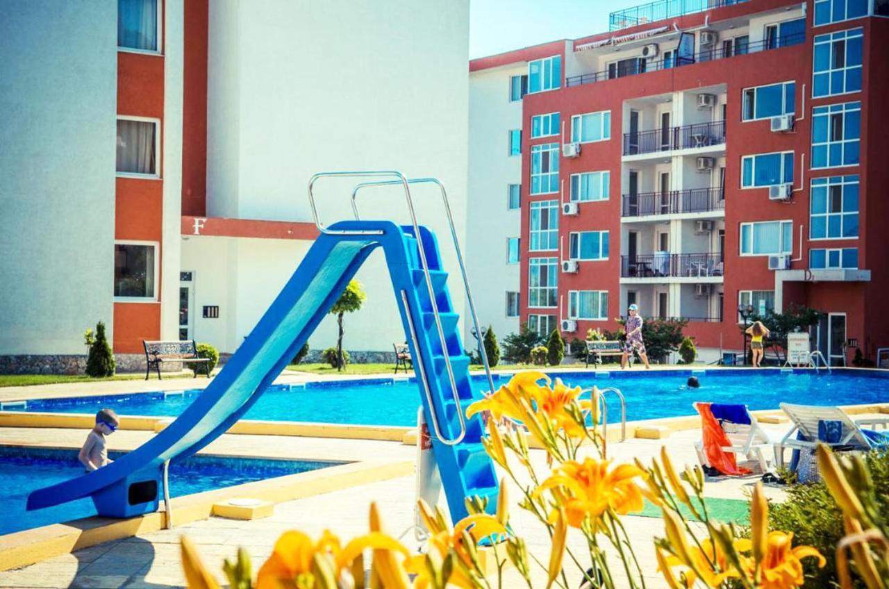 Panorama Fort Beach, Фамилно Студио Deluxe Sveti Vlas Eksteriør billede