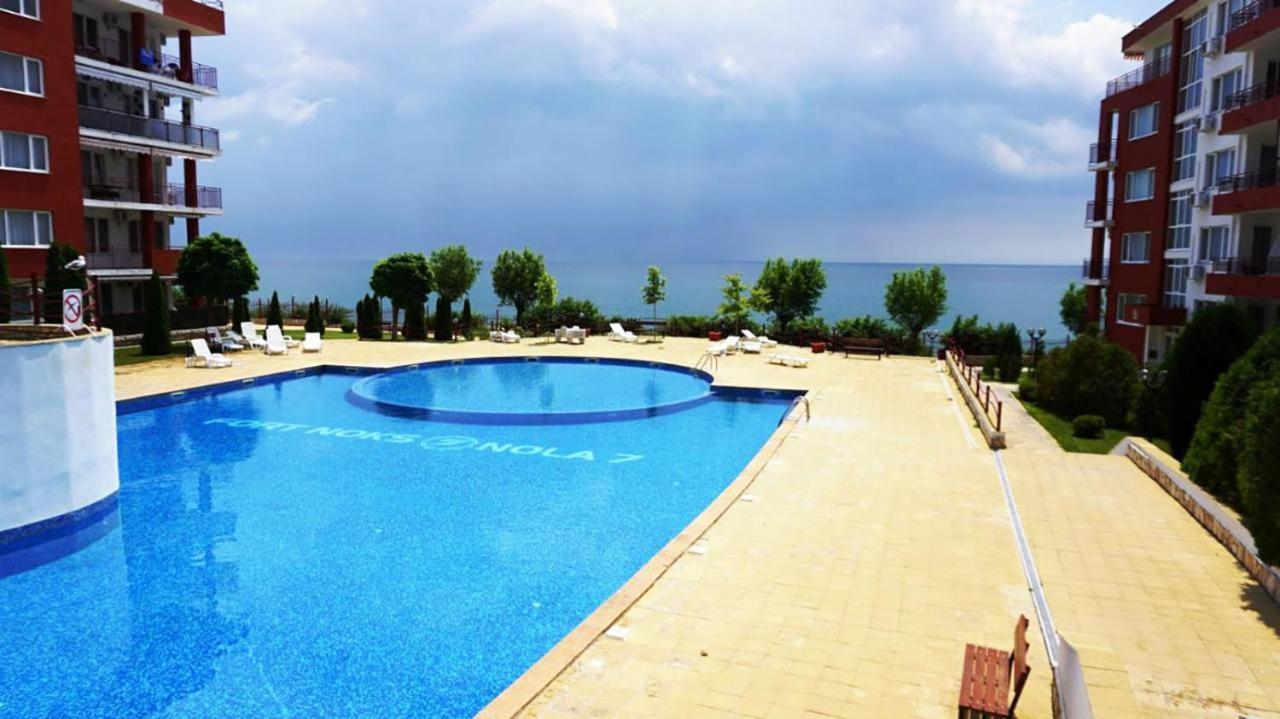 Panorama Fort Beach, Фамилно Студио Deluxe Sveti Vlas Eksteriør billede